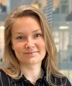 Aarhus Universitets Forskningsfond (AUFF) uddeler i alt fem ph.d.-priser, der hver ledsages af en hædersgave på 40.000 kr. Priserne overrækkes til Sia Viborg Lindskrog og de fire øvrige prismodtagere ved en ceremoni på Aarhus Universitet den 28. maj 2025. 