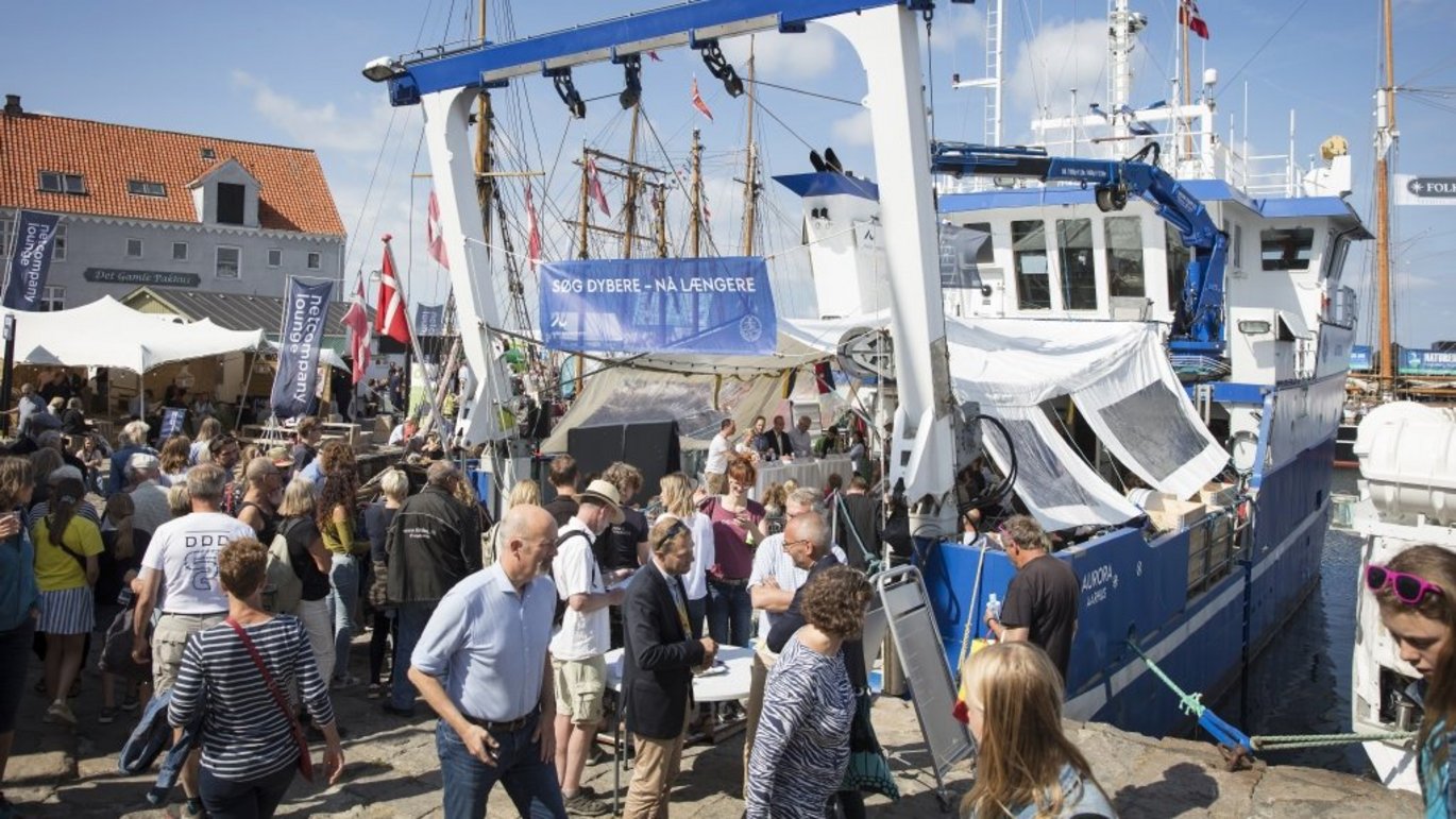 The research vessel Aurora is the university’s regular base during Folkemødet. Numerous debates and presentations featuring Health researchers take place here. The research vessel Aurora is the university’s regular base during Folkemødet. Numerous debates and presentations featuring Health researchers take place here.