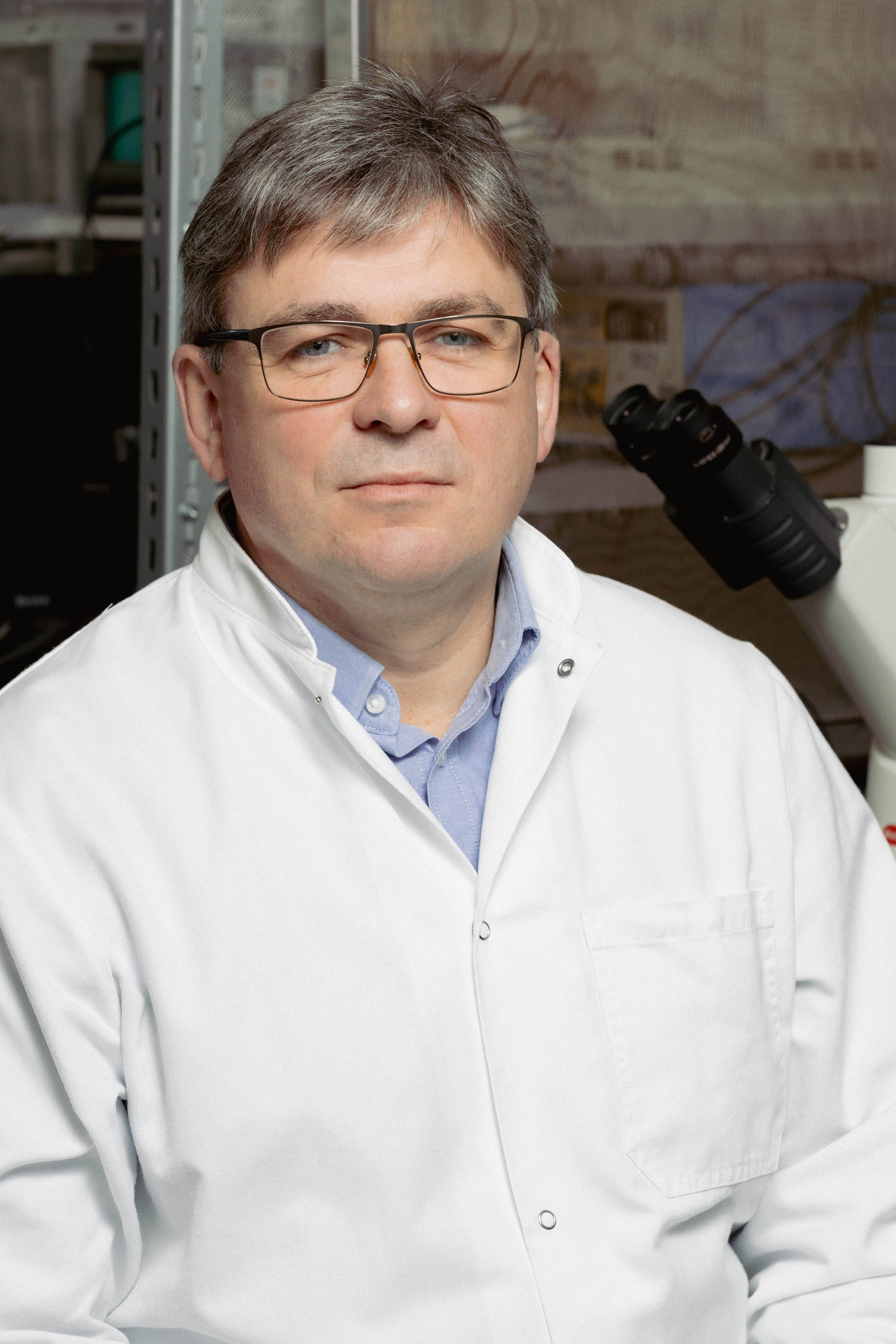 Vladimir Matchkov's research project focuses on regulating the blood flow in the brain and thromboses there, and the results may benefit people with Alzheimer's disease, diabetes and high blood pressure, for example. 