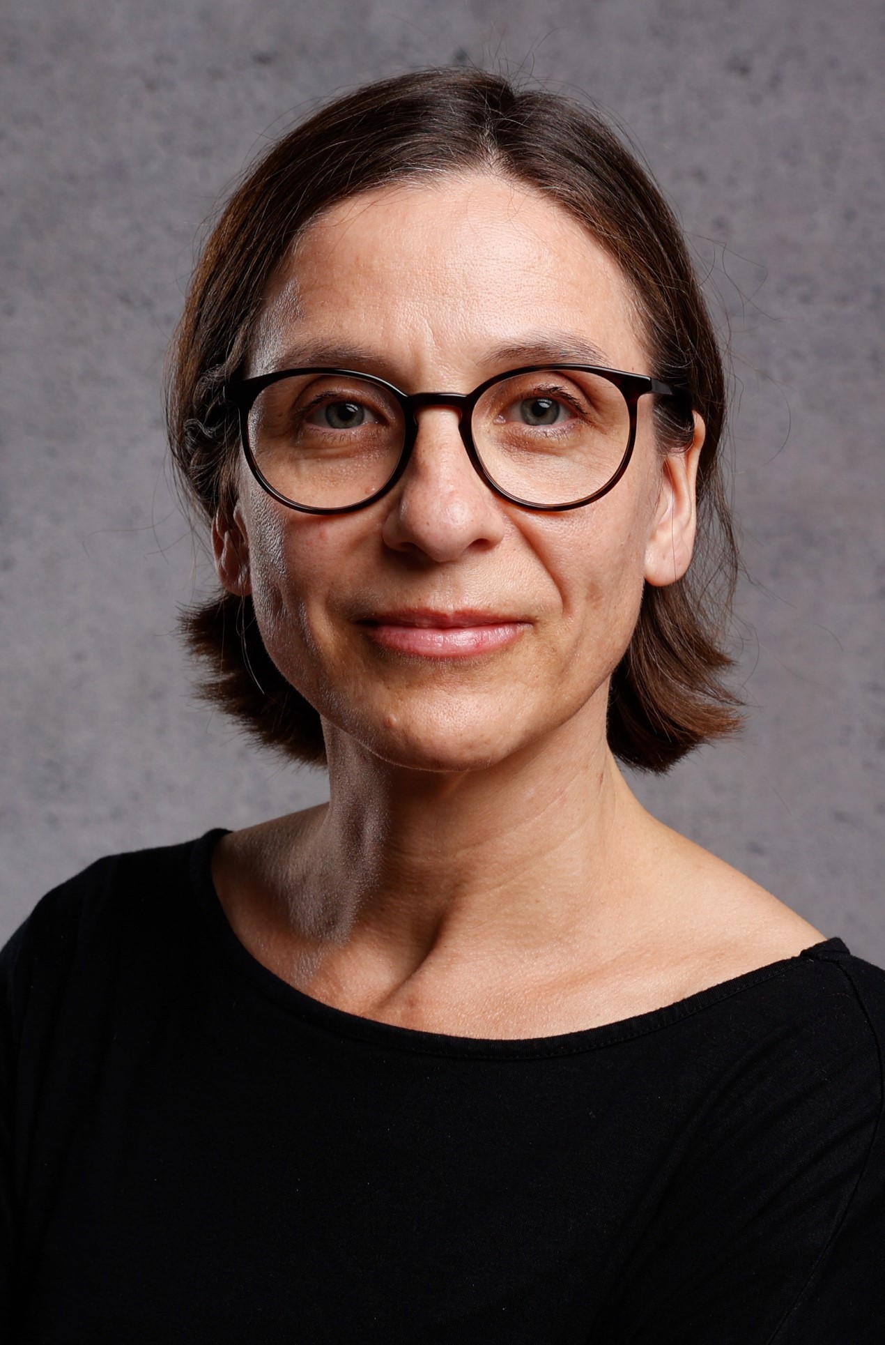 Katja von Hoff er uddannet pædiatrisk onkolog ved University Hospital Hamburg og Charité Universitätsmedizin i Berlin. Hun tiltrådte sin stilling på Institut for Klinisk Medicin og Aarhus Universitetshospital d. 1. februar. Katja von Hoff er uddannet pædiatrisk onkolog ved University Hospital Hamburg og Charité Universitätsmedizin i Berlin. Hun tiltrådte sin stilling på Institut for Klinisk Medicin og Aarhus Universitetshospital d. 1. februar.