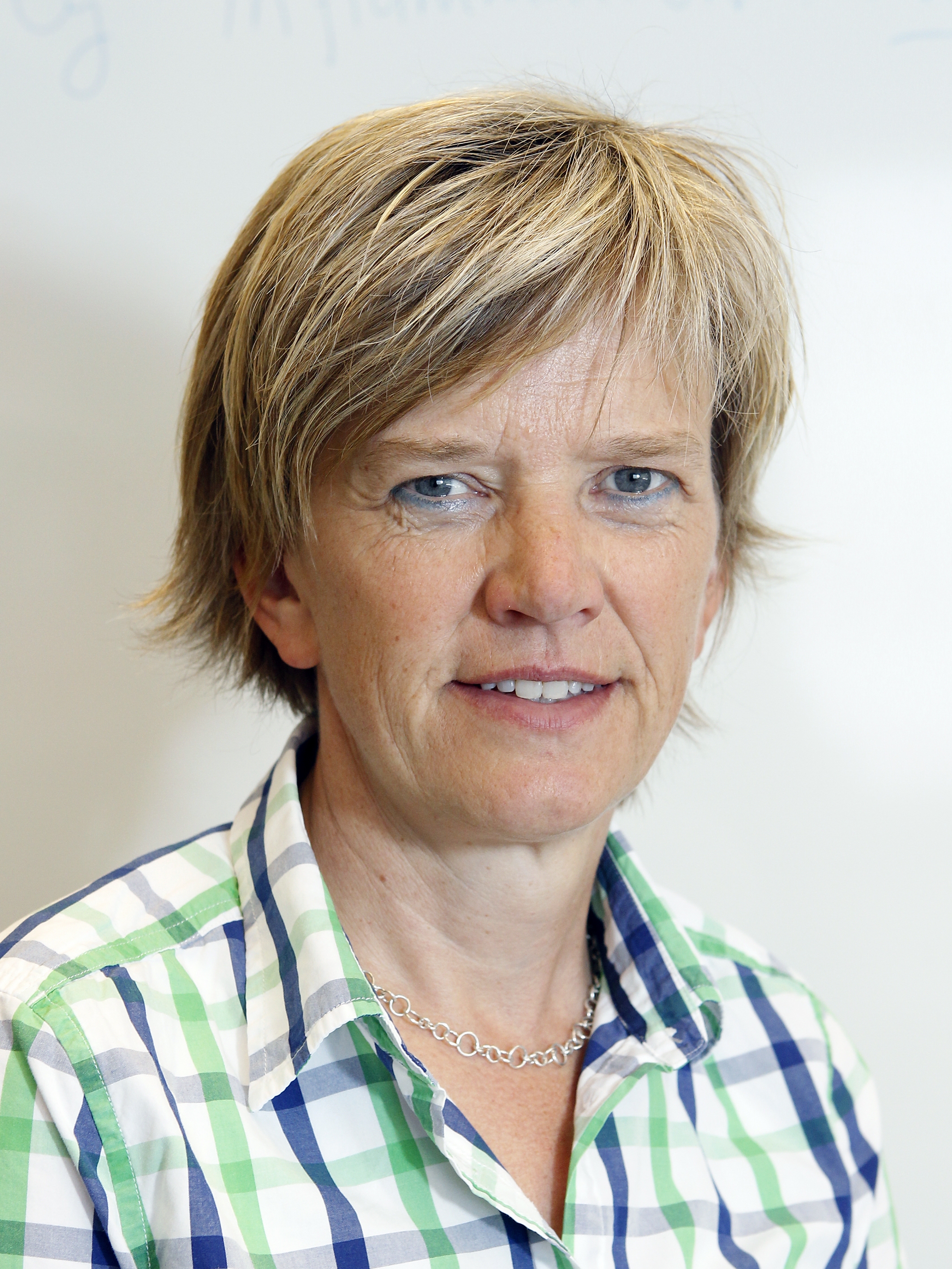 Nyudnævnt professor Carla Baan er født den 4. juni 1962 i Gouda, Holland. Nyudnævnt professor Carla Baan er født den 4. juni 1962 i Gouda, Holland.