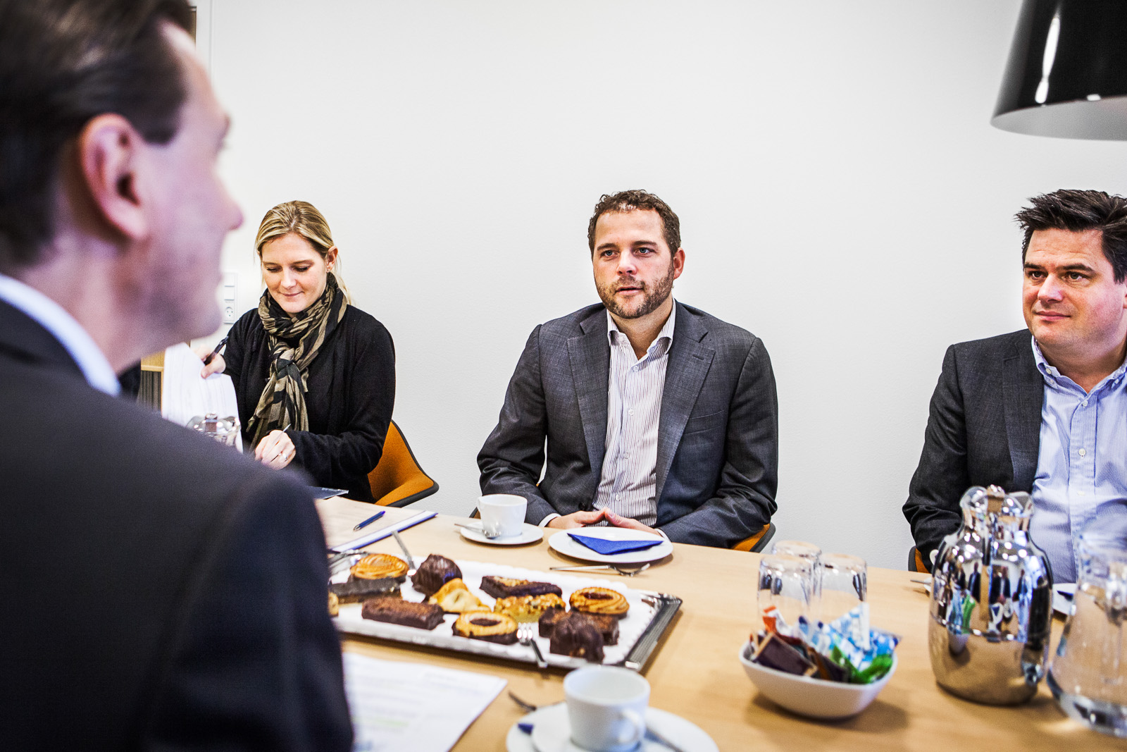 Morten Østergaard listened attentively and asked interested questions about the meeting’s topics.