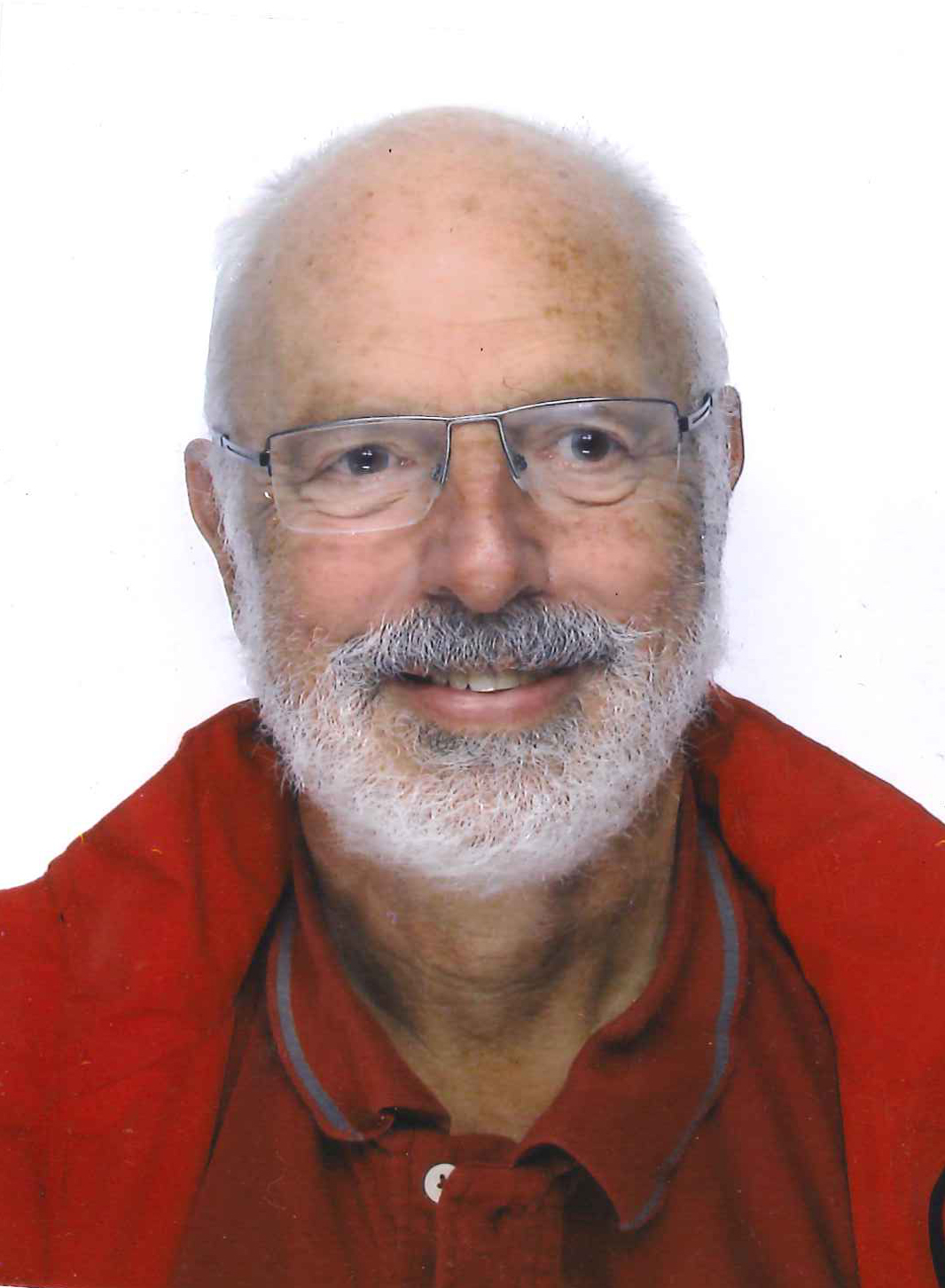 Niels Jørgen Secher bor på Østerbro i København, hvor han bruger sin fritid på litteratur og tennis. Niels Jørgen Secher bor på Østerbro i København, hvor han bruger sin fritid på litteratur og tennis.